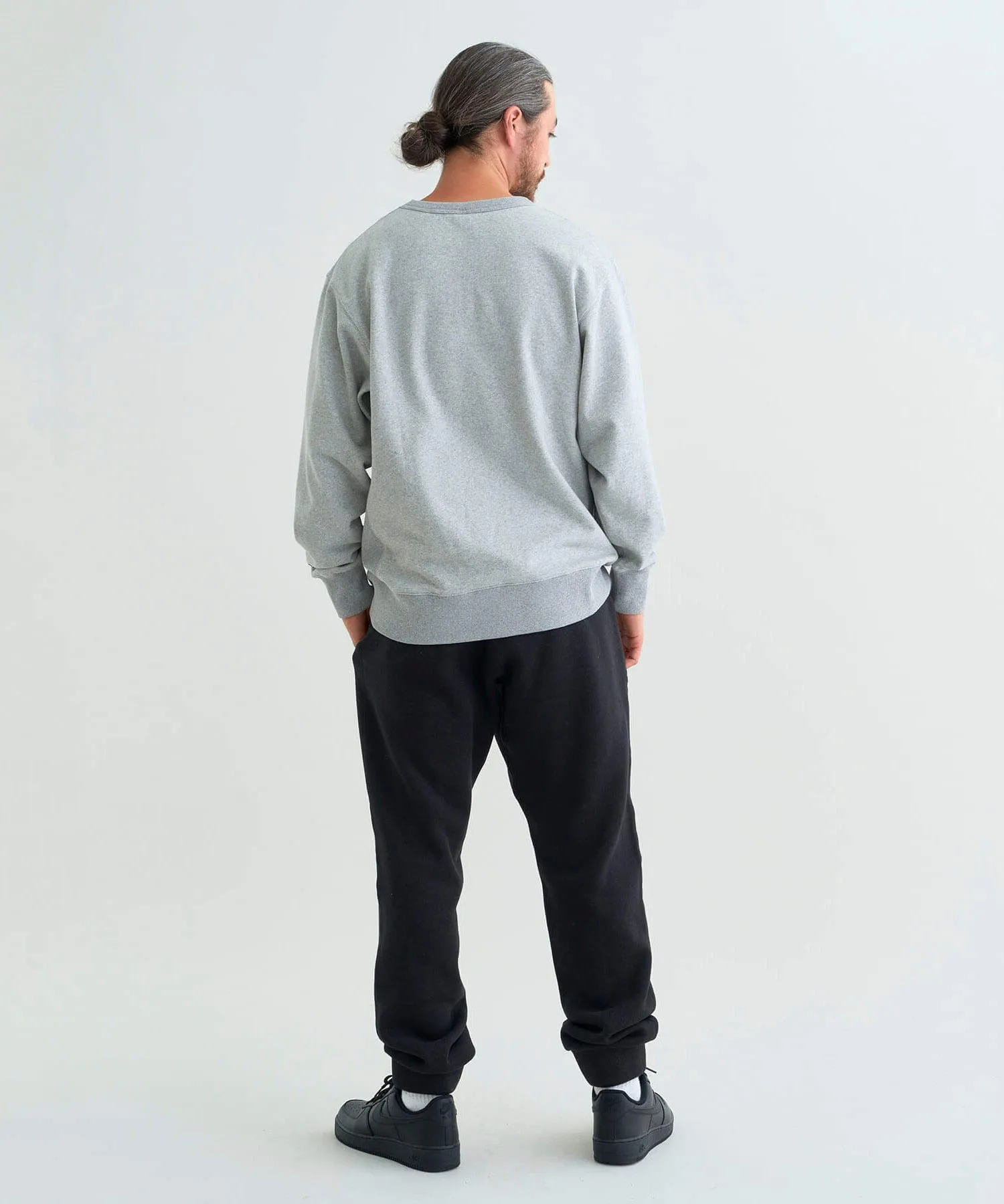 日本 Nanga Eco Hybrid Mini Box Logo Embroidery Sweatshirt 男裝長袖上衣
