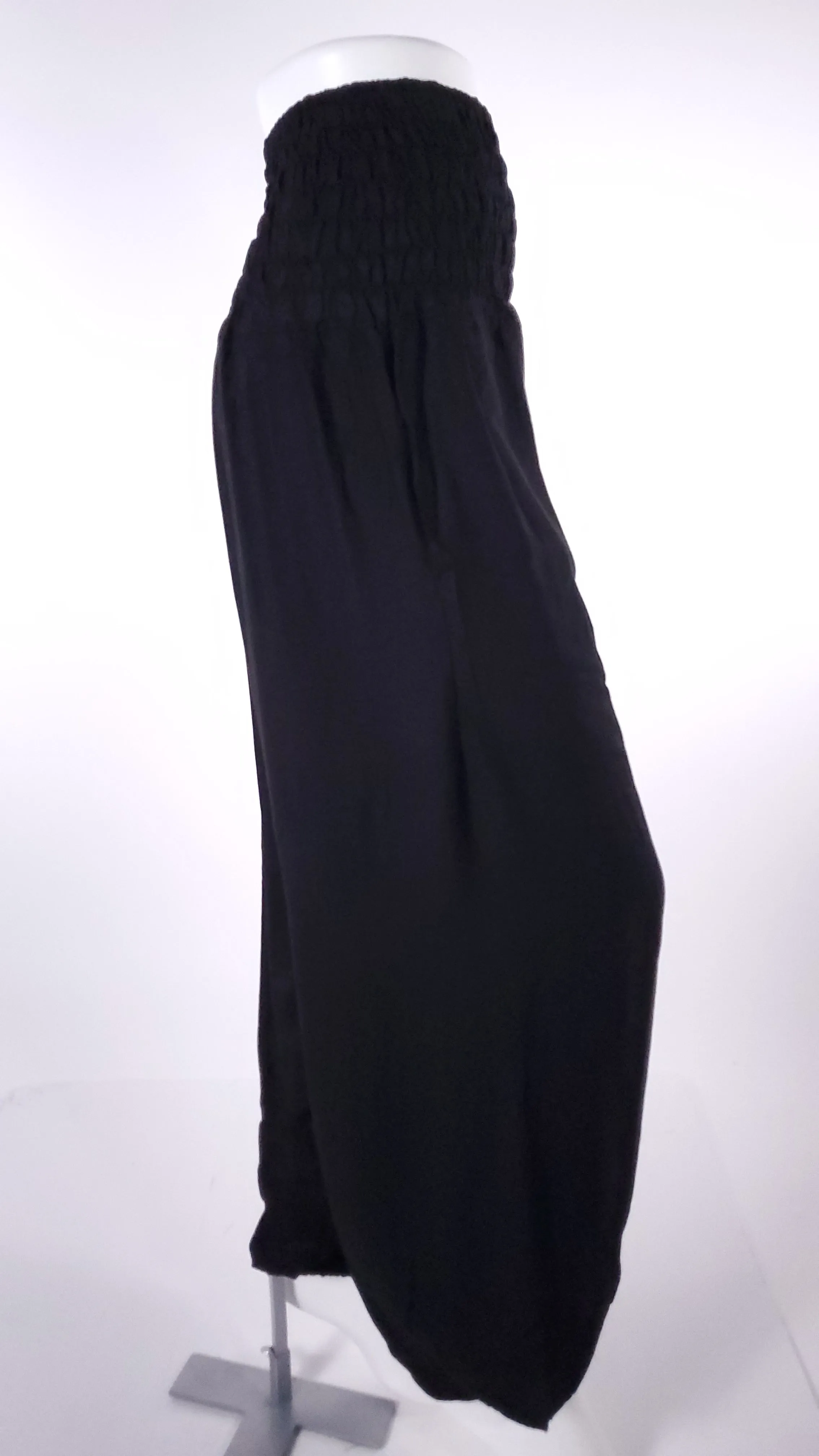 Straight Leg Harem Pants In Solid Black